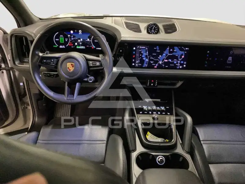 2023 Porsche Cayenne