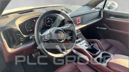 2023 Porsche Cayenne