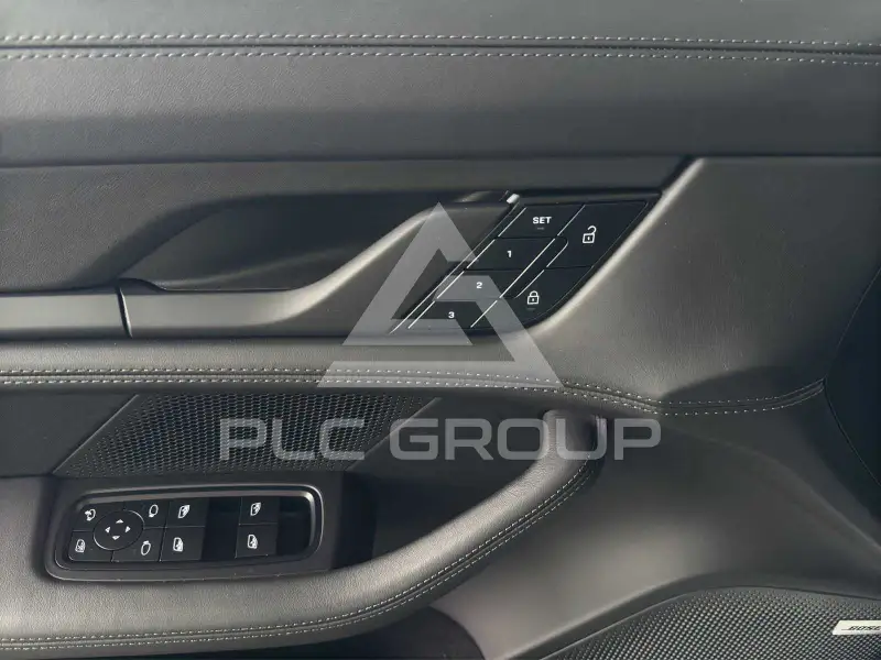 2023 Porsche Taycan
