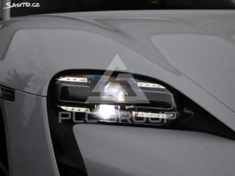 2023 Porsche Taycan