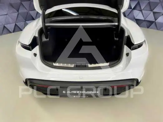 2023 Porsche Taycan
