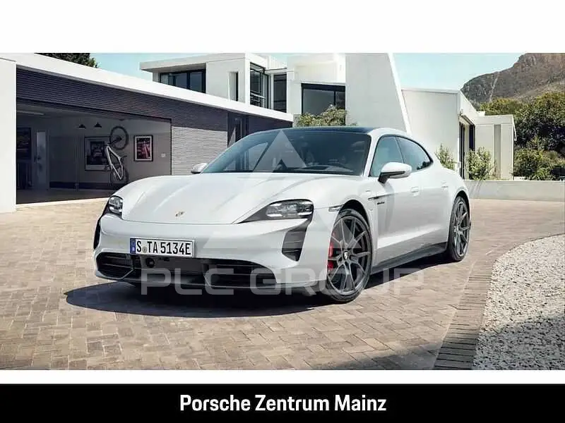 2023 Porsche Taycan