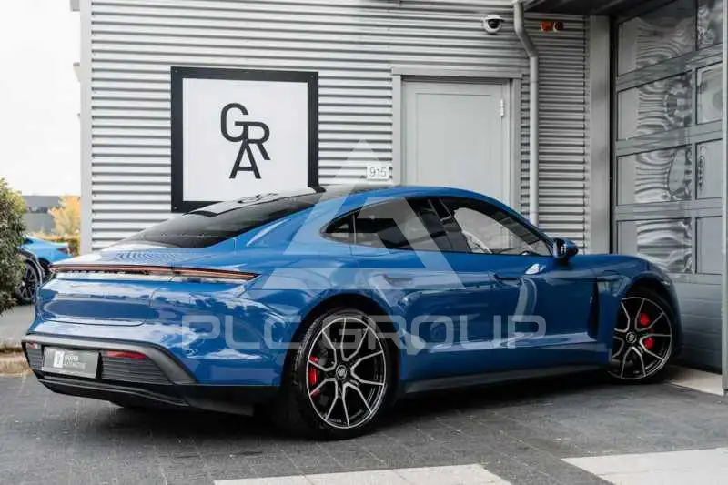 2023 Porsche Taycan