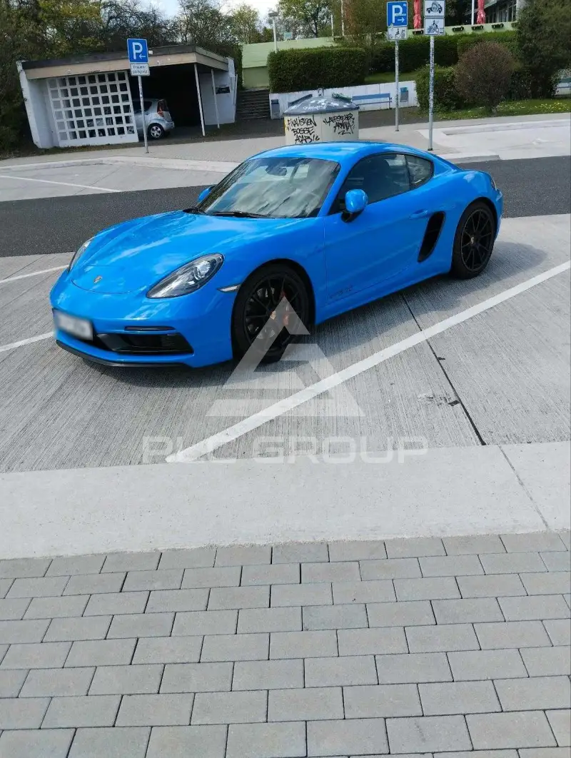 2023 Porsche Cayman