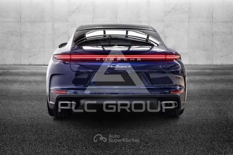 2023 Porsche Panamera