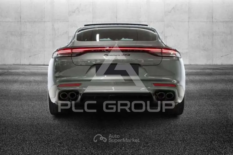2023 Porsche Panamera