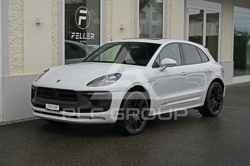 2023 Porsche MACAN