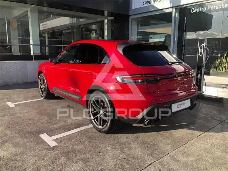 2023 Porsche MACAN