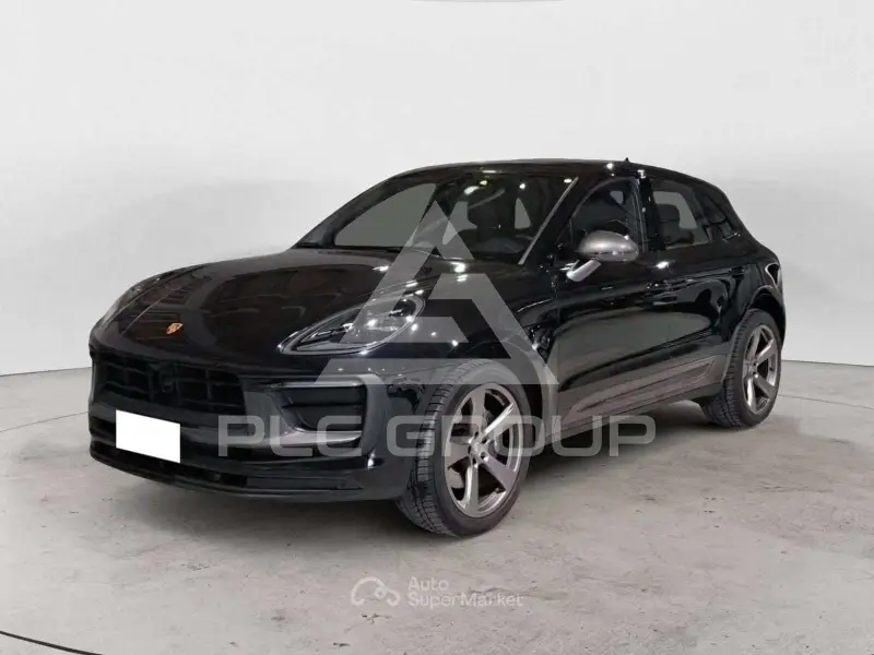 2023 Porsche MACAN