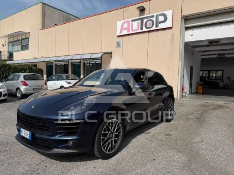 2023 Porsche MACAN