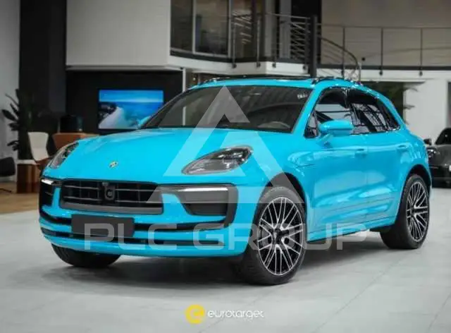 2023 Porsche MACAN