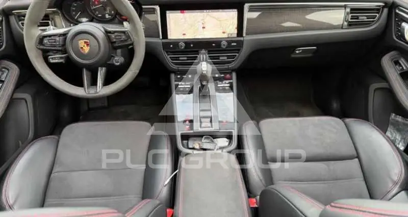 2023 Porsche MACAN