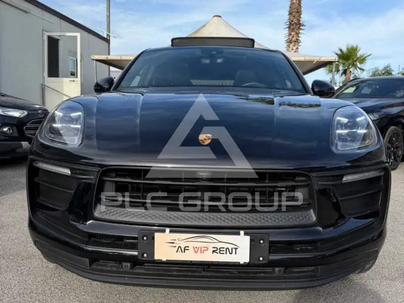 2023 Porsche MACAN