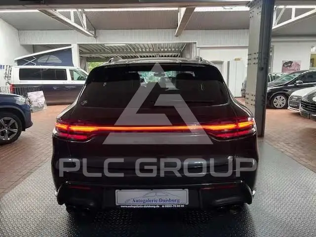 2023 Porsche MACAN