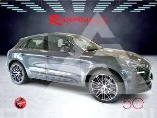 2023 Porsche MACAN