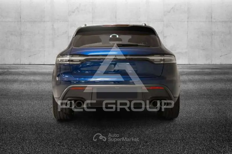 2023 Porsche MACAN