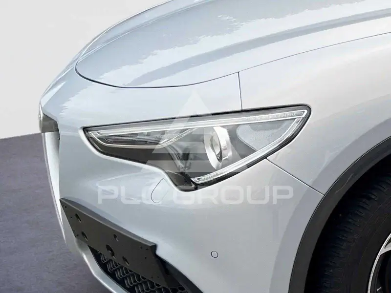 2023 Alfa Romeo Stelvio
