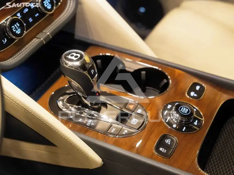 2023 Bentley Bentayga