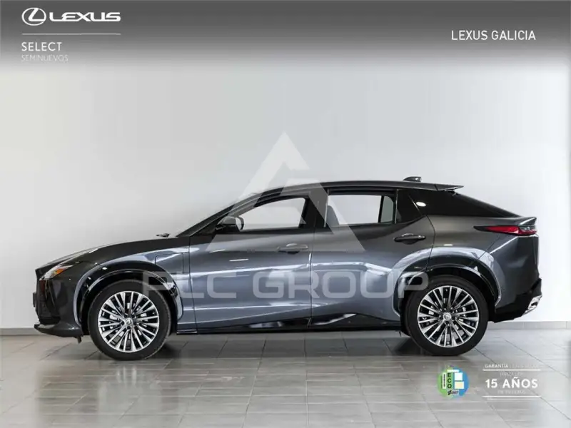 2023 Lexus RZ