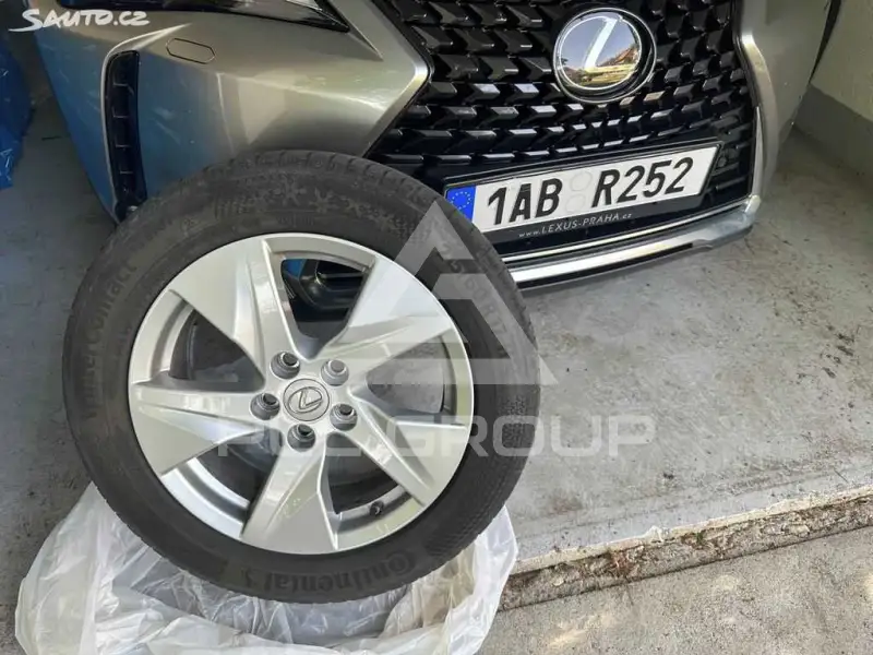 2023 Lexus UX