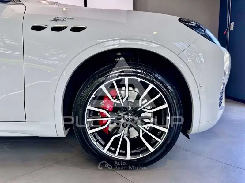 2023 Maserati GRECALE