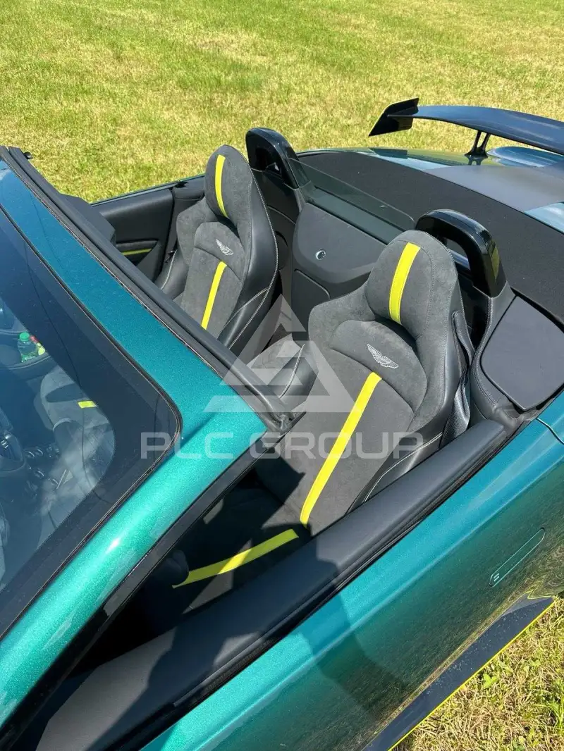 2023 Aston Martin V8