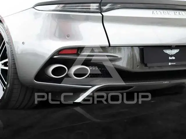 2023 Aston Martin DBS