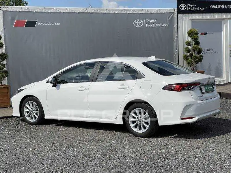2023 Toyota COROLLA