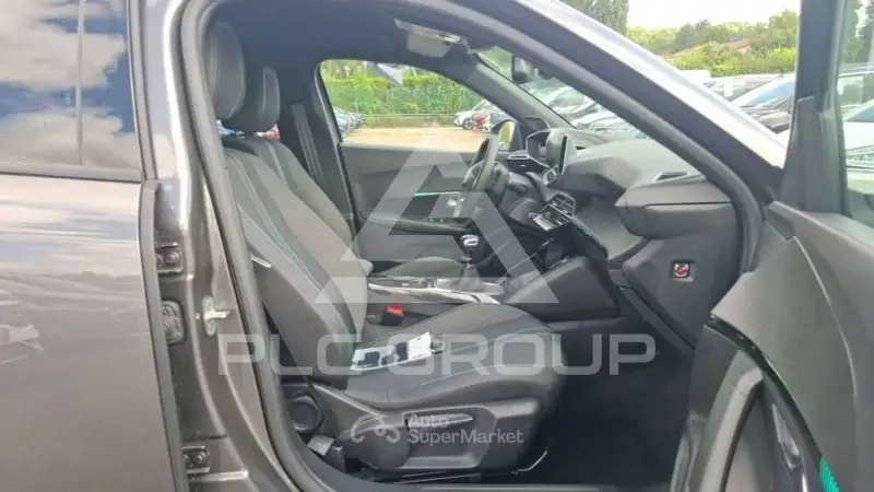 2023 Peugeot 2008
