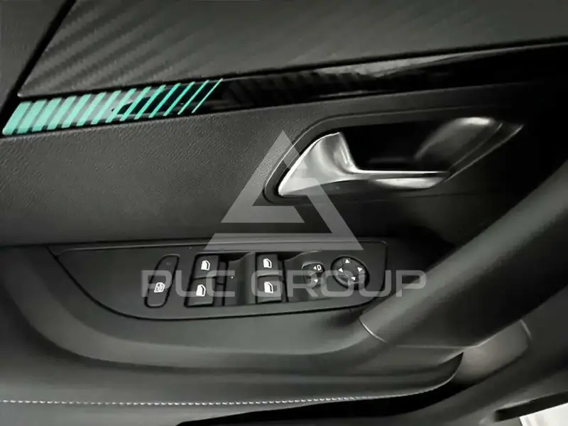 2023 Peugeot 2008