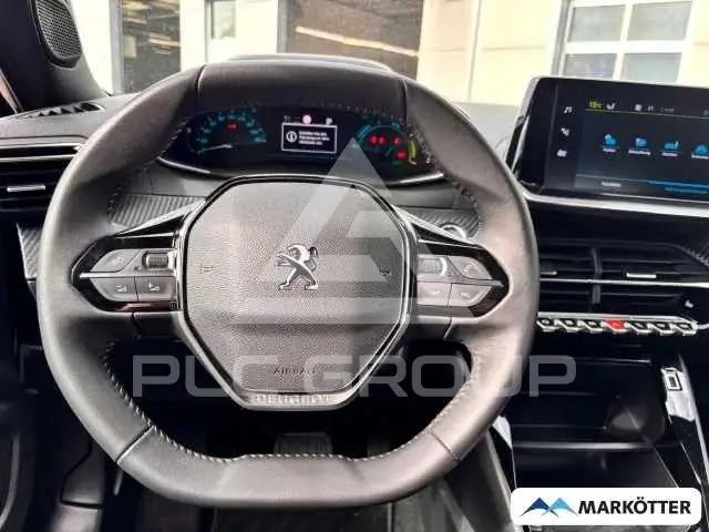 2023 Peugeot 2008