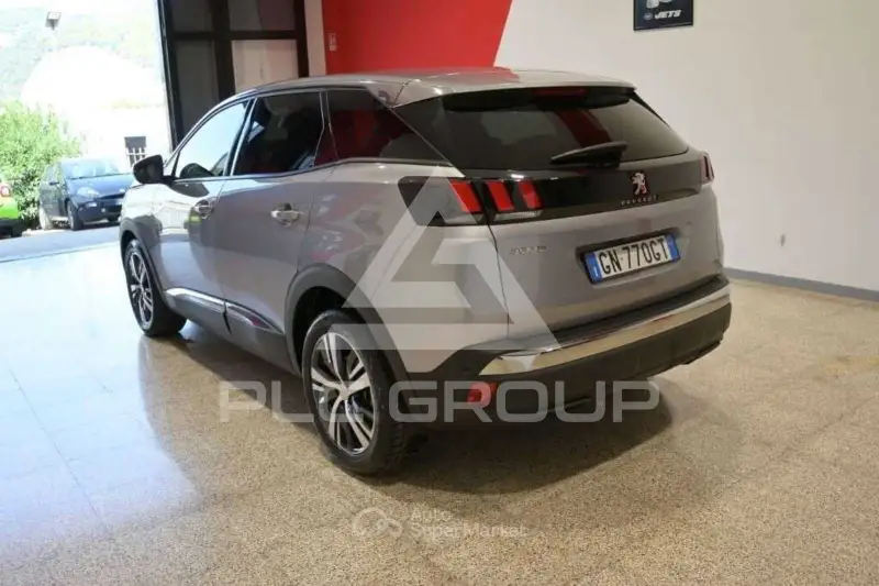 2023 Peugeot 3008