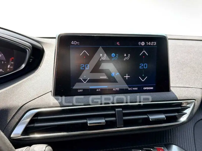 2023 Peugeot 3008