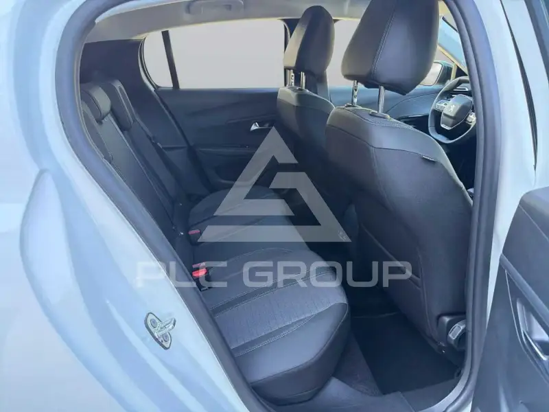 2023 Peugeot 208