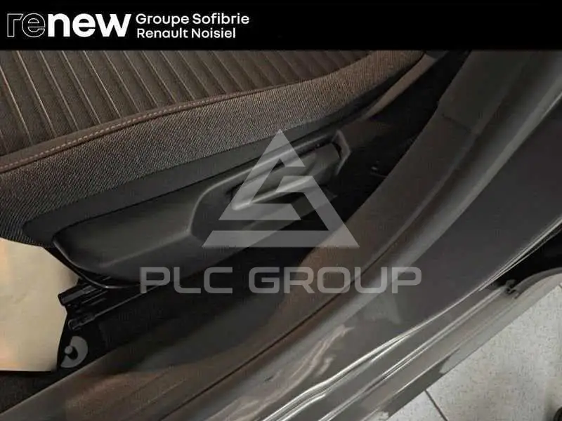 2023 Peugeot 208