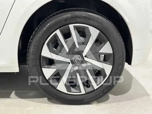 2023 Peugeot 208