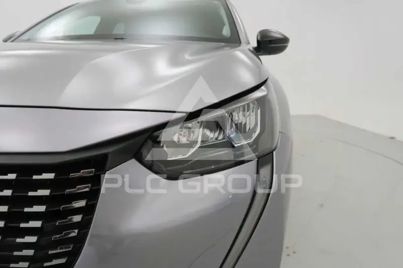 2023 Peugeot 208