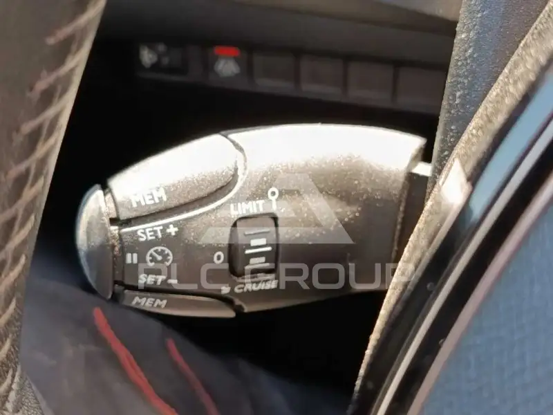 2023 Peugeot 208