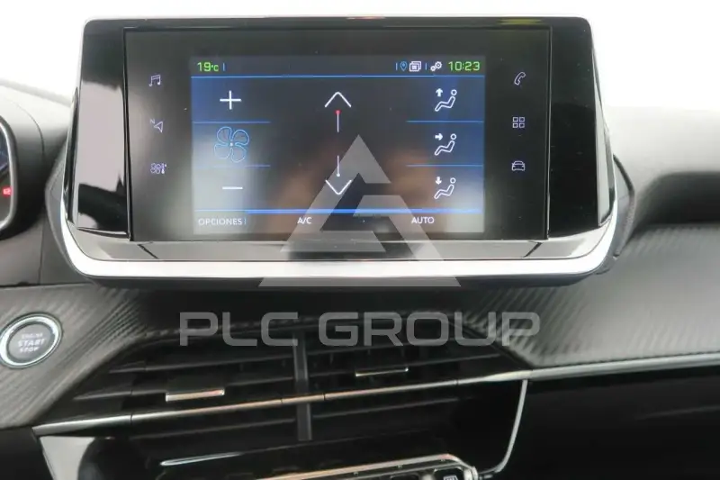 2023 Peugeot 208