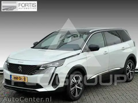 2023 Peugeot 5008