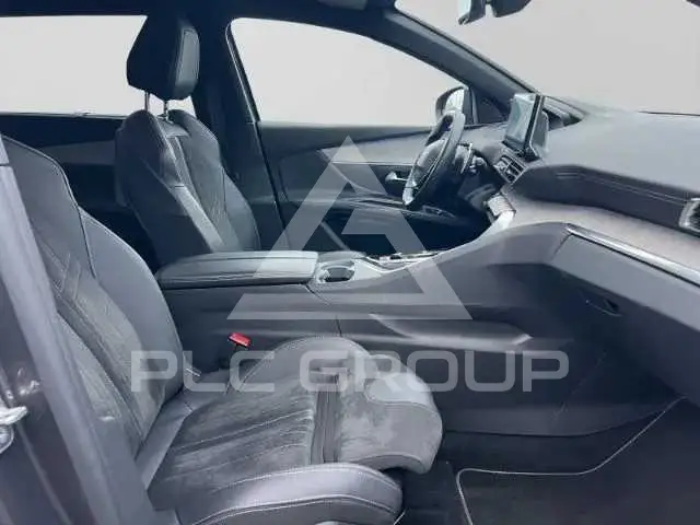 2023 Peugeot 5008