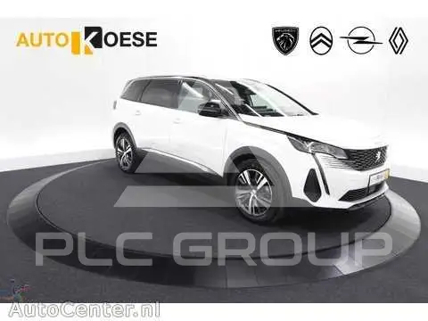 2023 Peugeot 5008
