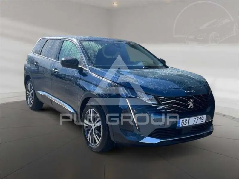 2023 Peugeot 5008