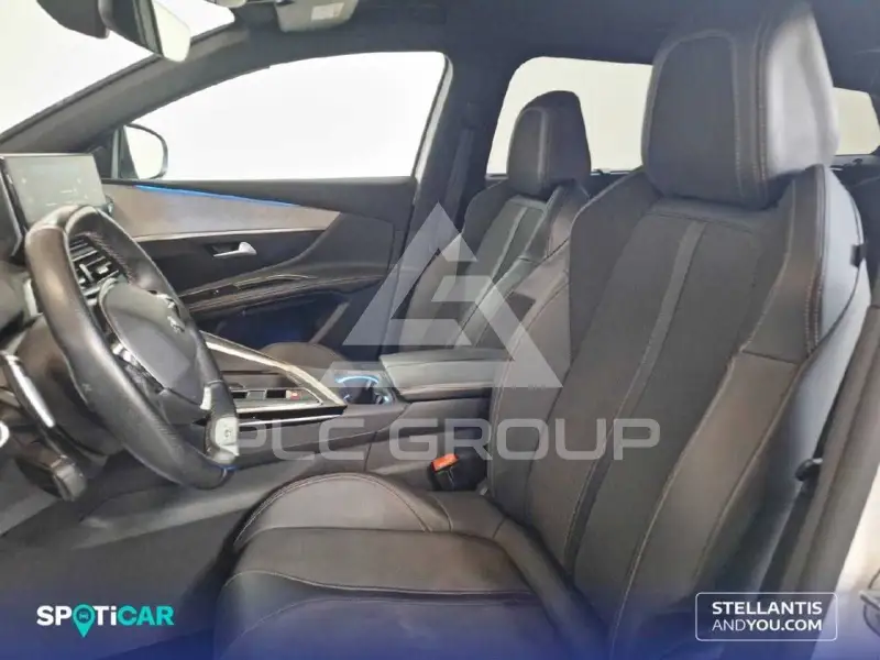 2023 Peugeot 5008