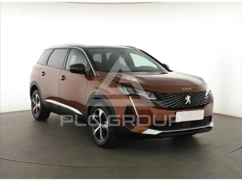 2023 Peugeot 5008
