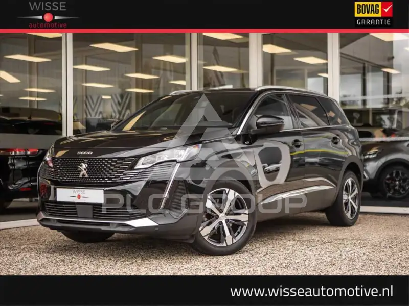 2023 Peugeot 5008