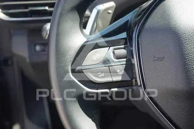 2023 Peugeot 5008