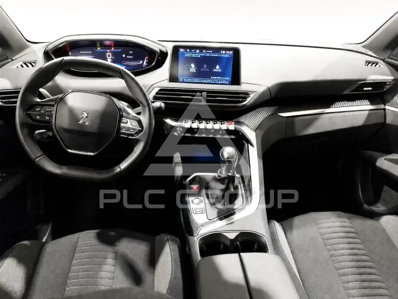 2023 Peugeot 5008