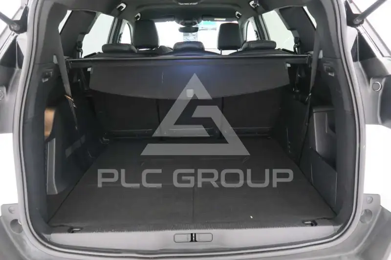 2023 Peugeot 5008