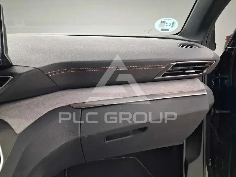 2023 Peugeot 5008